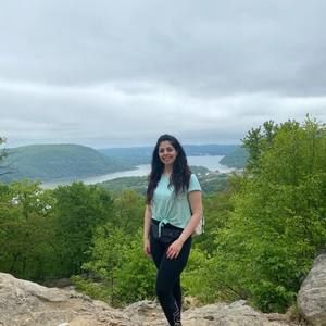 Meet your Posher, Sarah